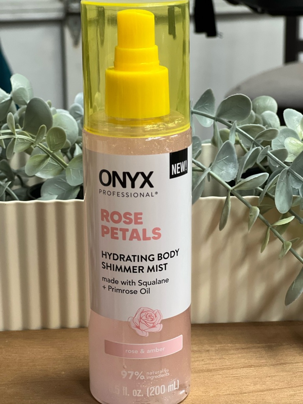 ONYX Professional Rose Petals Hydrating Body Shimmer Mist